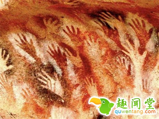 探险家发现一山洞：进去后令人难以置信！