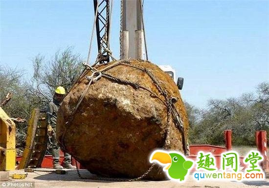 阿根廷发现超级陨石：世界第二，重30吨重