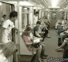 喵星人这种地方都钻得进去= =