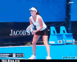 运动场上的悲伤故事。。。。明知道不该笑