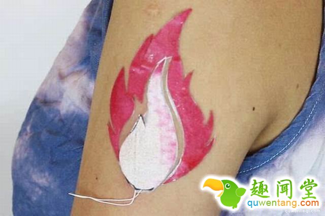 未来科幻即视感！用金属纹身贴控制手机平板实用又酷炫！