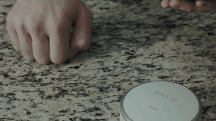 你的?？仄骺梢匀恿?，一个按钮控制所有家电！