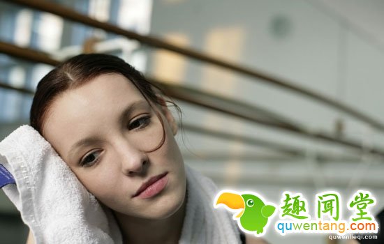 许多人运动完最喜欢「立刻冲冷水澡」来消暑，结果没想到就这样把命都洗掉了...