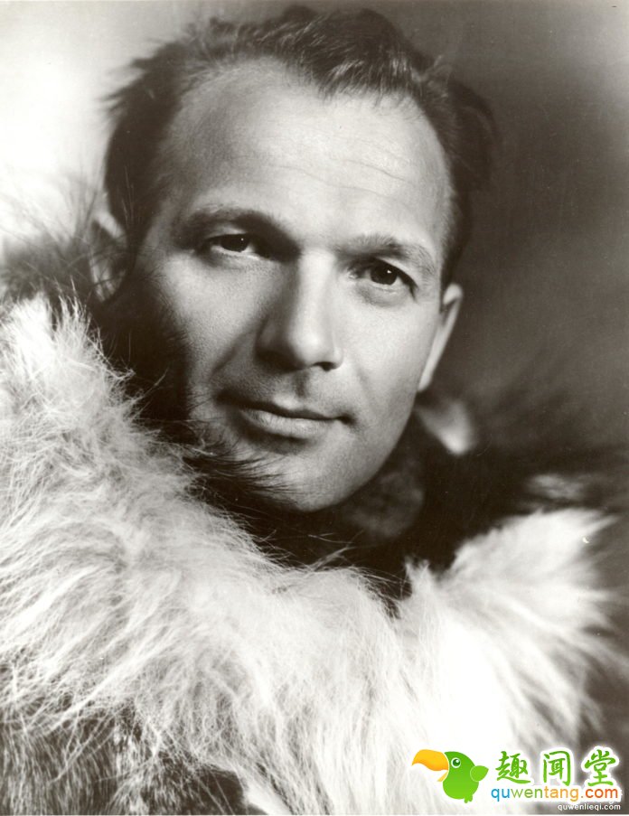 美政府在南极洲藏多年的「超文明」真相遭匿名者揭发!从南极到北极「只要一眨眼」时间。