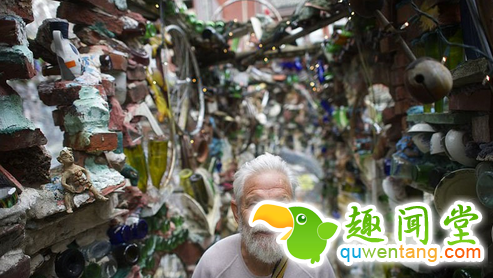 78岁艺术家用废品装点街道 共耗时14年完成