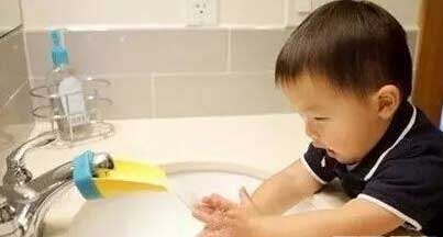 自制火箭发射器脱袜子？盘点外国人发明的奇葩东西