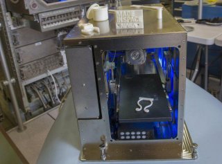 这个用火星和月球尘埃来做3D打印的方案，