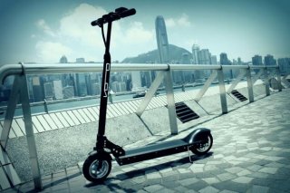 可以拎在手上的智能电动车，价格却只有小