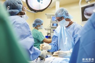 神奇！14岁男孩换心后从成绩中下变学霸