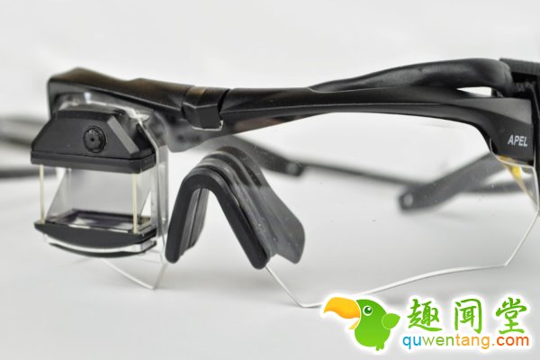 CES2015：能接收文字短信的智能眼镜