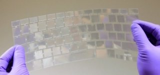 酷！能识别使用者的智能键盘