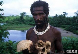 揭秘恐怖食人族：把人用箭射死，然后砍下