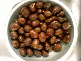 据说这样煮板栗，好吃易剥又不伤手！