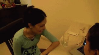 “我很勇敢”——印度被硫酸毁容女孩走上纽约时装周T台