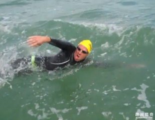 英游泳运动员横渡英吉利