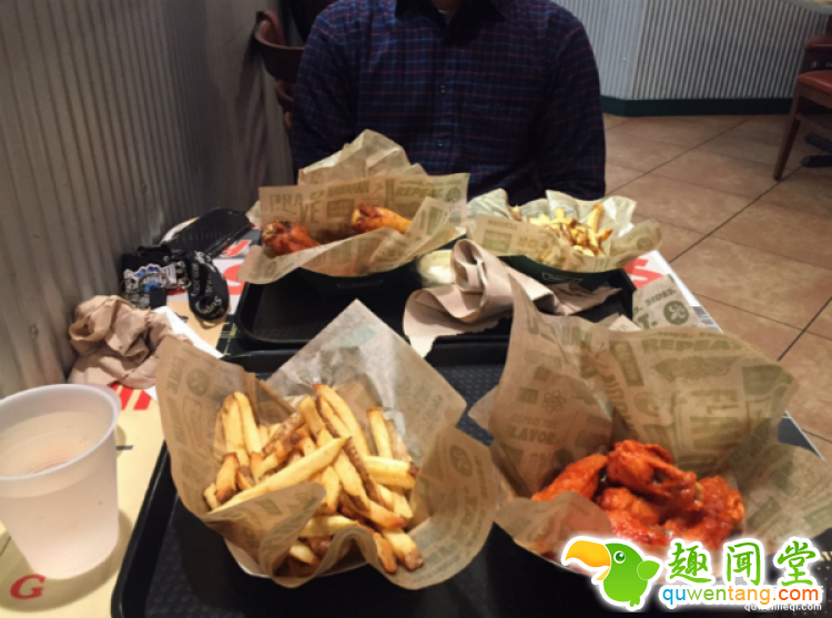 年度最感人基友：驱车80公里给朋友送1根香蕉