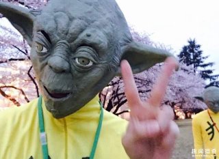 什么鬼！外星人来地球捡垃圾，自称失业已