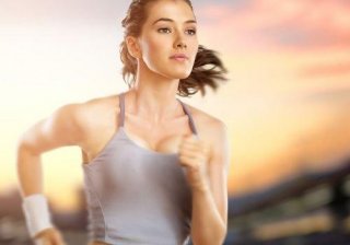 从走路姿势速度看寿命长短！