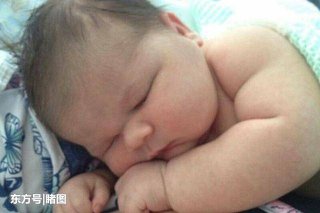 出生时12斤的小巨婴，如今已长大身高体重