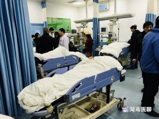 一天狂吃15包辣条，15岁少年肝肾受损，进